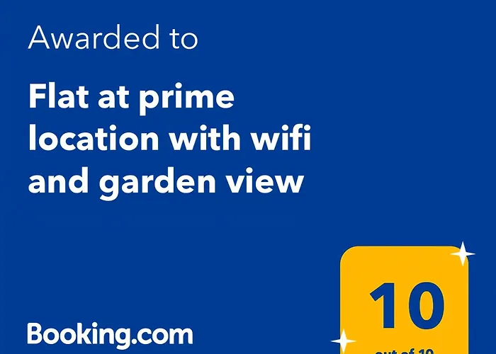 Entire 3Bdr Apartment At Prime Location With Wifi And Garden View Near Cai Airport
